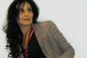 La passione per la comunicazione di una giovane donna