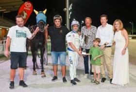 Ippodromo di Cesena: tornano le corse il venerdì, 22 agosto con TQQ nel nome dei gelati Algida